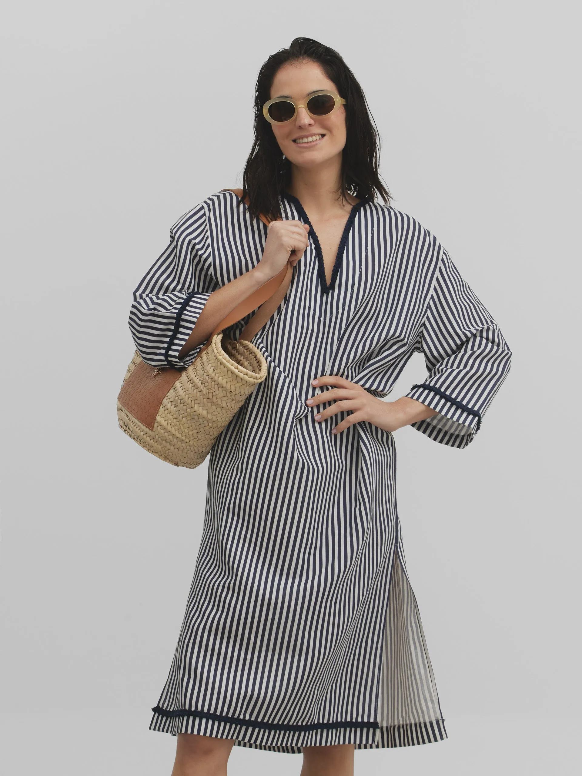 Kaftan midi rayas azul marino y blanco